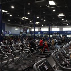 Cowboys Fit - Lots of cardio equipment
