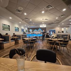 Kirin Asian Fusion - First dining room
