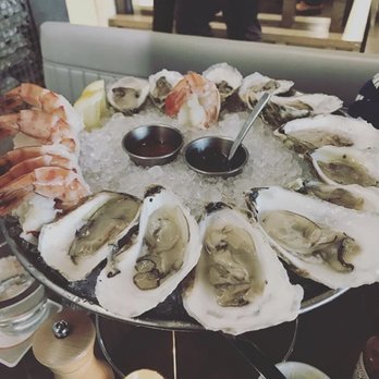 Row 34 - Oysters and jumbo shrimp - Seafood Near Me - Burlington, Massachusetts