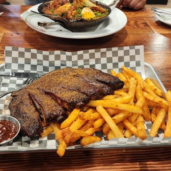 Cora at Roseburg Square - Ribs - Cocktail Bars Near Me - Modesto, California