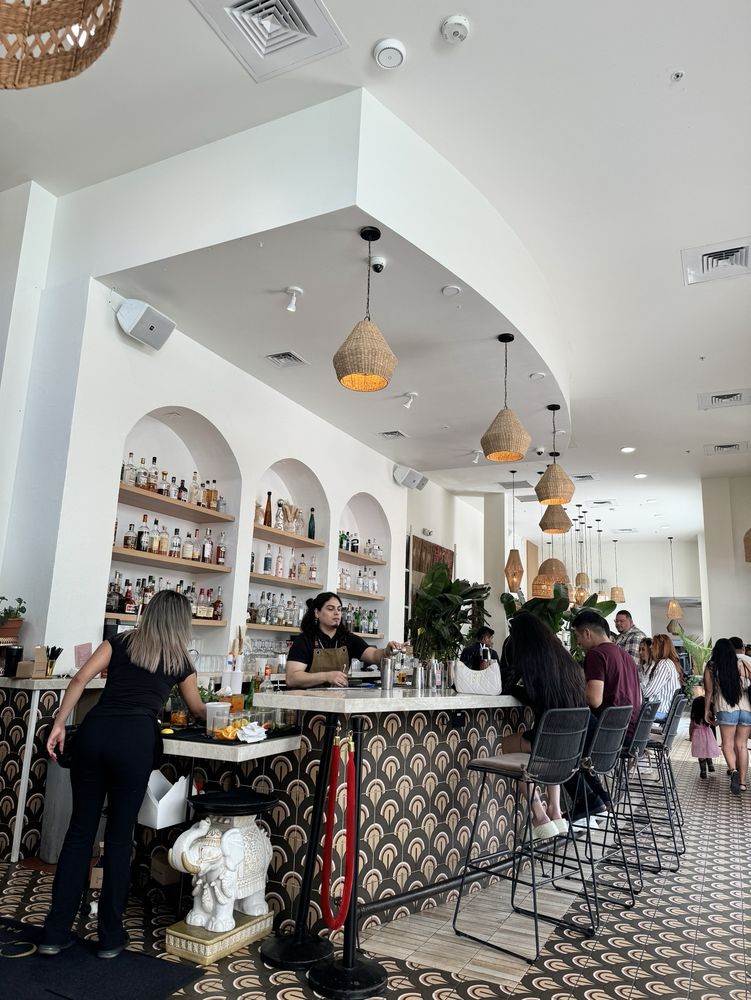 CASANOVA KARAOKE LOUNGES Updated October 2024 37 Photos 200 N