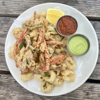 Perla's - Calamari - Seafood Near Me - Austin, Texas