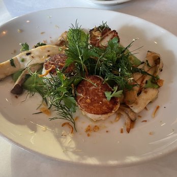 Perla's - Seared Maine Scallops ($38) - Seafood Near Me - Austin, Texas