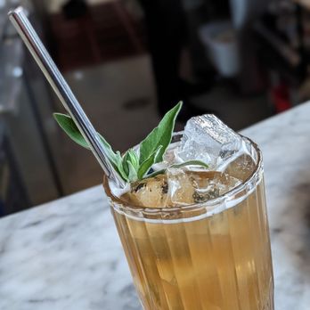 FlintCreek Cattle - Brush bramble zero proof (mocktail) - New American Near Me - Seattle, Washington