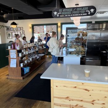Cincinnati Distilling - Main Restaurant - Distilleries Near Me - Milford, Ohio