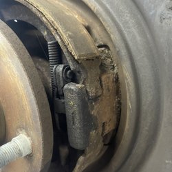 Aoude Route 9 Mobil - Emergency brake