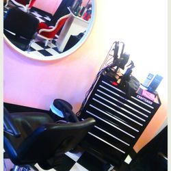 Salon Delucca