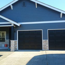Guardian Painting - Fresh paint on garage doors