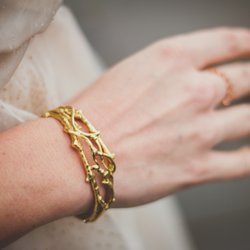 The Jewelbox - Micky Roof Gold Twig Bracelet