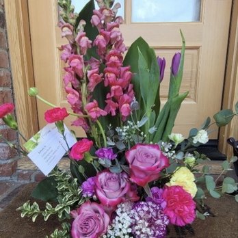 Cerritos Hills Florist - Deluxe Two Two Two Bouquet by Charlene - Florists Near Me - Cerritos, California Cerritos Hills Florist - Deluxe Two Two Two Bouquet by Charlene - Florists Near Me - Cerritos, California