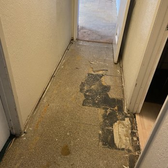 Proper Flooring - Hallway before - Flooring Near Me