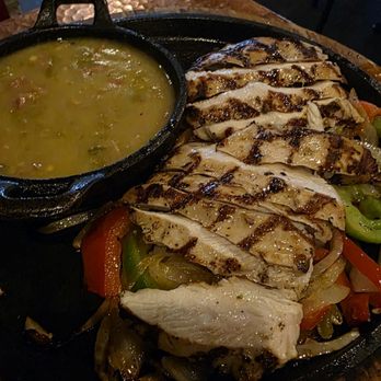 La Loma - Chicken fajitas with delicious green chilie - Tex-Mex Near Me - Parker, Colorado