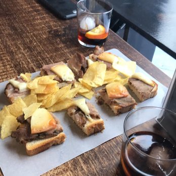 Maestro Marcelino - Delicatessen Near Me - Seville, SE