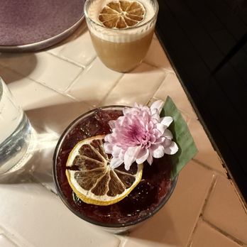 Inside Cafe - Coffee & Tea Near Me - San Miguel de Allende, GUA Inside Cafe - Coffee & Tea Near Me - San Miguel de Allende, GUA