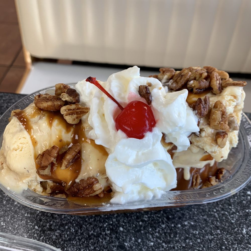 BRAUMS ICE CREAM & DAIRY STRS Updated June 2024 20 Photos & 14