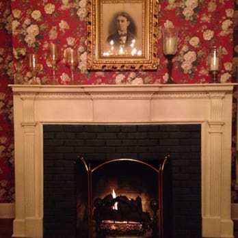 Golden Eagle Inn - Bed & Breakfast Near Me - Bedford, Pennsylvania