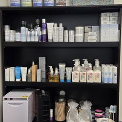 Artistic E's Skin and Sugar Spa