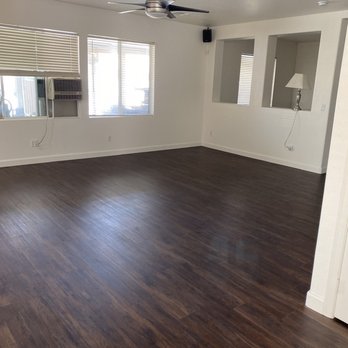 Beno's Flooring - Family room - Flooring Near Me - Las Vegas, Nevada Beno's Flooring - Family room - Flooring Near Me - Las Vegas, Nevada