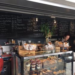 little barista espresso bar - Counter view.