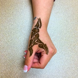 Fatima Eyebrow Threading & Henna Art