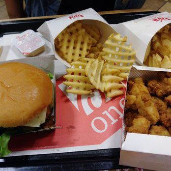 Chick-fil-A - Sweeeeeeeett! - Fast Food Near Me - Long Beach, California