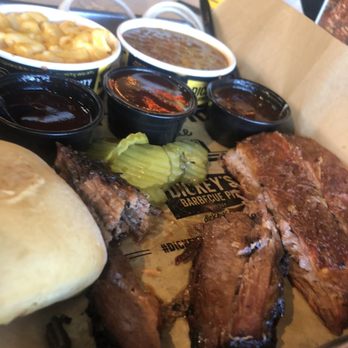 Dickey's Barbecue Pit - Ribs had some funny seasoning on it. Didn't fall apart. - Barbeque Near Me - Novi, Michigan