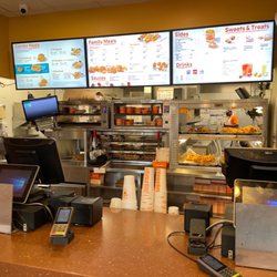Popeyes Louisiana Kitchen - Inside