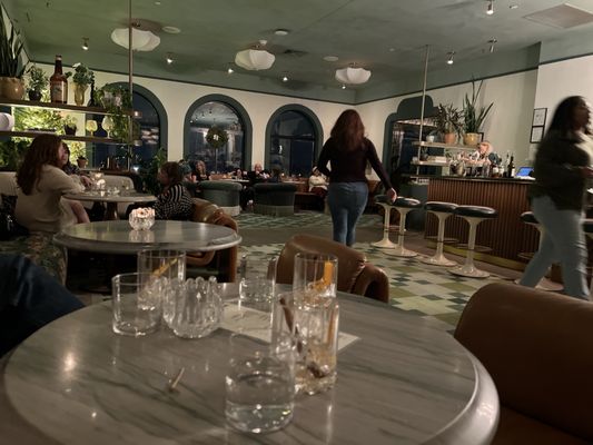 Bar Genevieve by null