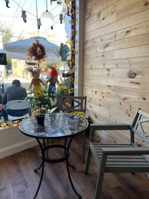 Meri's Bakeshop Cafe by null