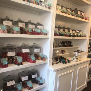 Amy's Candy Bar - Candy Stores Near Me - Chicago, Illinois