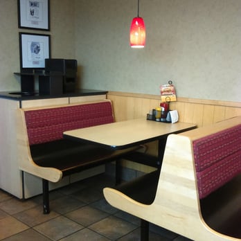 Dairy Queen Grill & Chill - Clean and comfortable - Fast Food Near Me - Leitchfield, Kentucky