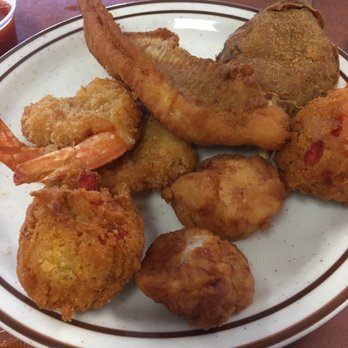 White River Fish Market - Fried seafood platter - Seafood Near Me - Tulsa, Oklahoma White River Fish Market - Fried seafood platter - Seafood Near Me - Tulsa, Oklahoma