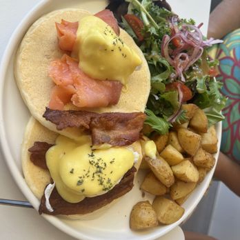 Gram Cafe & Pancakes - smoked salmon and bacon eggs benedicy - Pancakes Near Me - Irvine, California