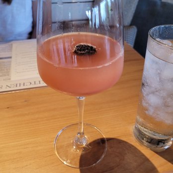 Kitchen Social - Berry mimosa - New American Near Me - Dublin, Ohio Kitchen Social - Berry mimosa - New American Near Me - Dublin, Ohio