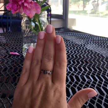 Glitz Nails & Spa - Nail Salons Near Me - Springfield, Missouri
