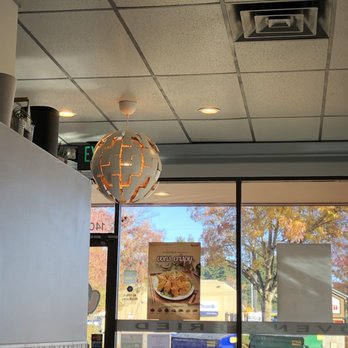 Vons Chicken - Chicken Shop Near Me - Federal Way, Washington
