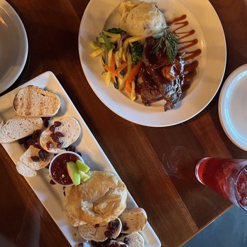 XO Bistro - Steak with veggies/mashed potatoes. Baked Brie. - New American Near Me - St Thomas, Virgin Islands XO Bistro - Steak with veggies/mashed potatoes. Baked Brie. - New American Near Me - St Thomas, Virgin Islands
