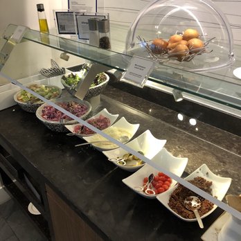 The Centurion Lounge - Airport Lounges Near Me - Dallas, Texas