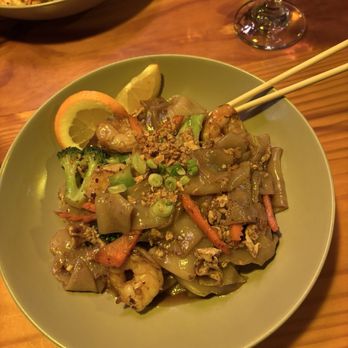 Thai Tamarind Noodle and Rice - Thai Near Me - Bellevue, Pennsylvania