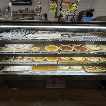 Naegelin's Bakery - Pies 4/2024 - Bakeries Near Me - New Braunfels, Texas Naegelin's Bakery - Pies 4/2024 - Bakeries Near Me - New Braunfels, Texas
