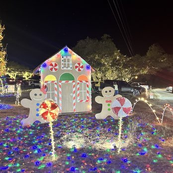 Maywald Christmas Light Display - Festivals Near Me - Austin, Texas