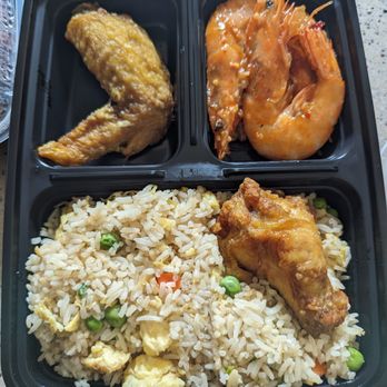 99 Ranch Market - Westchase - Two meat entrees....fried rice, fried chicken and shrimp - International Grocery Near Me - Houston, Texas 99 Ranch Market - Westchase - Two meat entrees....fried rice, fried chicken and shrimp - International Grocery Near Me - Houston, Texas