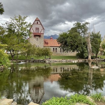Mt Whitney Fish Hatchery - Tours Near Me - Independence, California