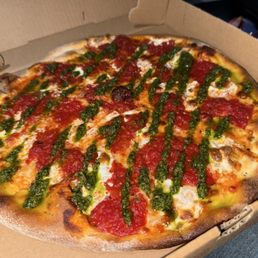Grandmas Margherita Pizza - that pesto drizzle is perfect Grandmas Margherita Pizza - that pesto drizzle is perfect