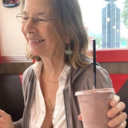 Huckleberry milkshake! Huckleberry milkshake!