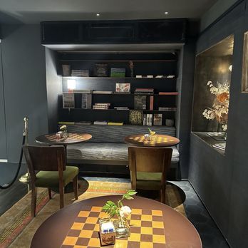 La Ménagère - Cocktail Bars Near Me - Florence, FI