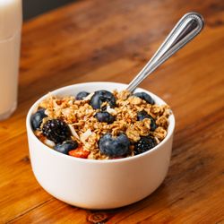 Frisco Diner - Berry Yogurt Parfait