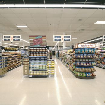H Mart - Naperville - Grocery Aisles
this photo is used only for promotional purposes and was not taken at this location - Grocery Near Me - Naperville, Illinois H Mart - Naperville - Grocery Aisles
this photo is used only for promotional purposes and was not taken at this location - Grocery Near Me - Naperville, Illinois