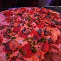 Blackstone Pizza Company - Supreme pizza, large thin crust