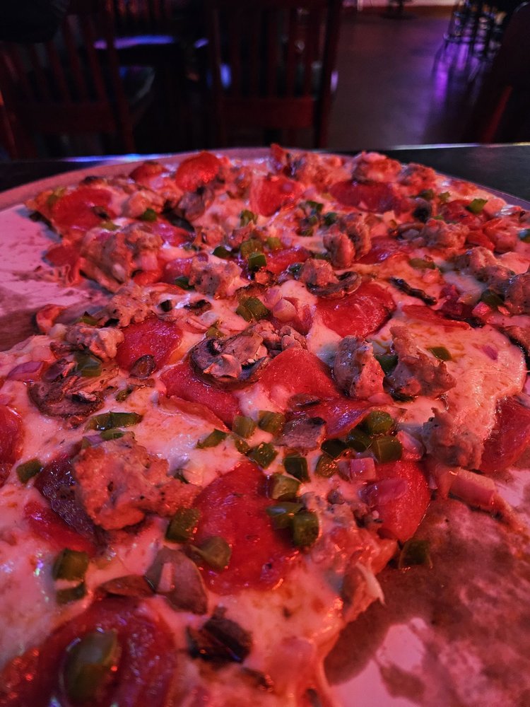 BLACKSTONE PIZZA COMPANY Updated October 2024 38 Photos & 52